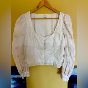 Aritzia Wilfred embroidered puffy sleeves shirt